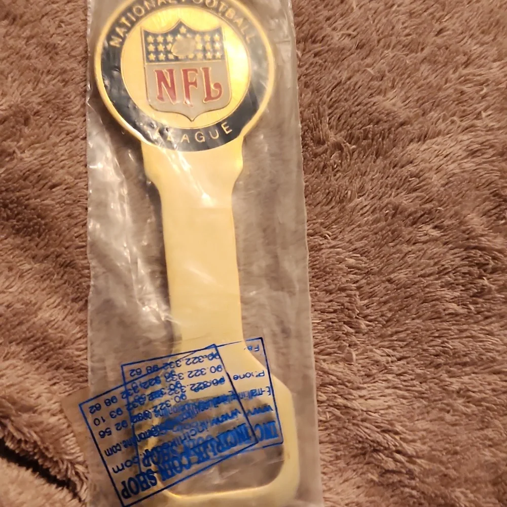 VINTAGE San Francisco 49ers Gold Bottle Opener